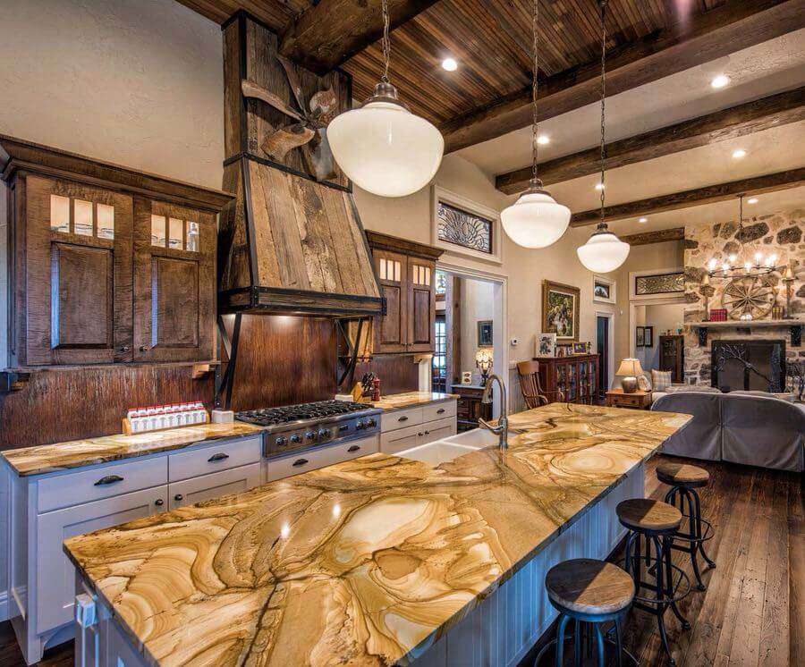 <h3 style="text-align: justify;"><strong>PALOMINO</strong></h3>
<p style="text-align: justify;">Là một trong những màu đá Quartz độc đáo và đẹp nhất hiện có trên thị trường, được khai thác tại Brazil.</p>
<p style="text-align: justify;">Nó thể  hiện các vòng gỗ nổi bật rõ ràng của màu caramel, hổ phách, gỗ sồi, và màu nâu sô cô la thông qua một nền cát lót vân dồi dào.</p>
<p style="text-align: justify;"> </p>