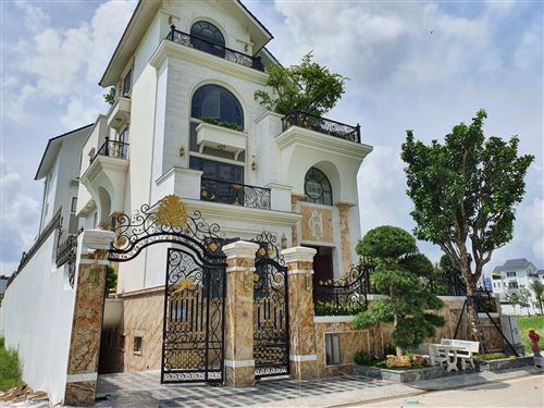 Biệt thự Quận 2